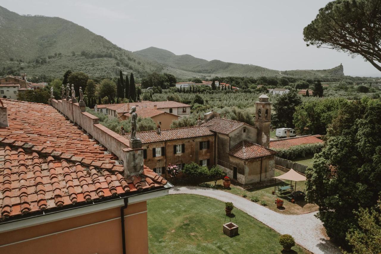 Agriturismo Villa Rosselmini Калчи Екстериор снимка